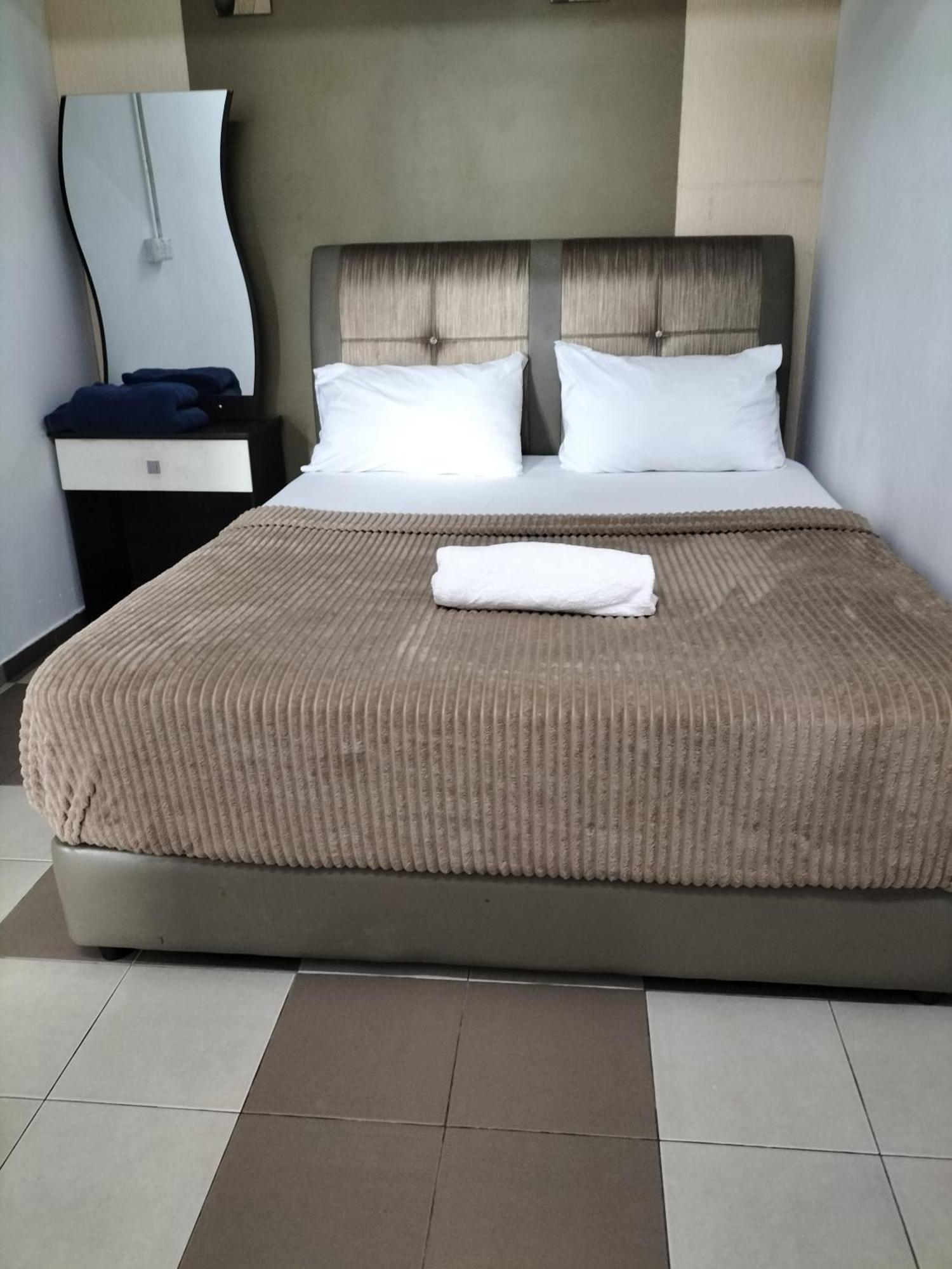 Ulfah Hotel Mersing Εξωτερικό φωτογραφία